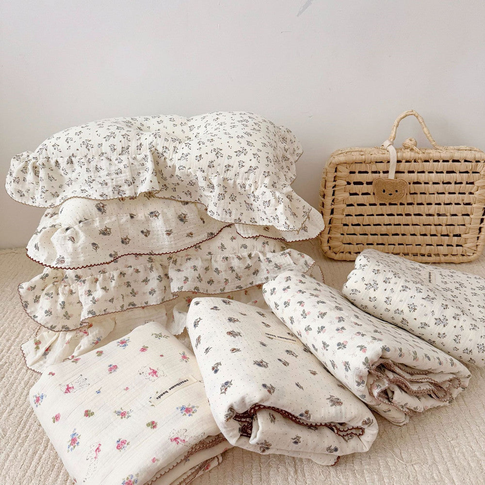 Floral Muslin Baby Blanket – Soft Cotton for Newborns & Kids