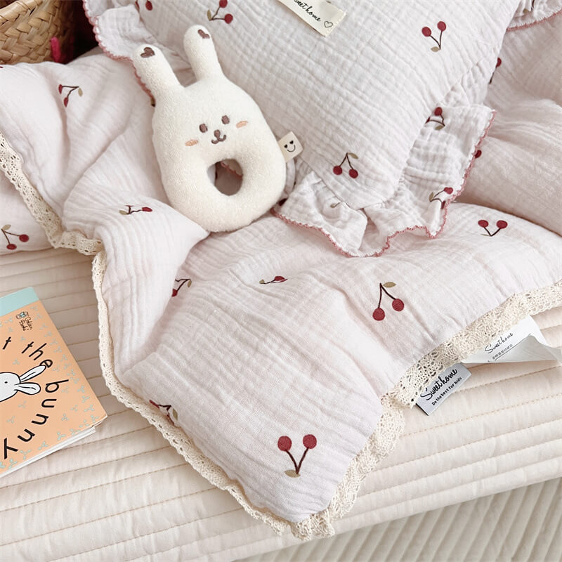 Cherry Baby Quilt – Cotton Muslin