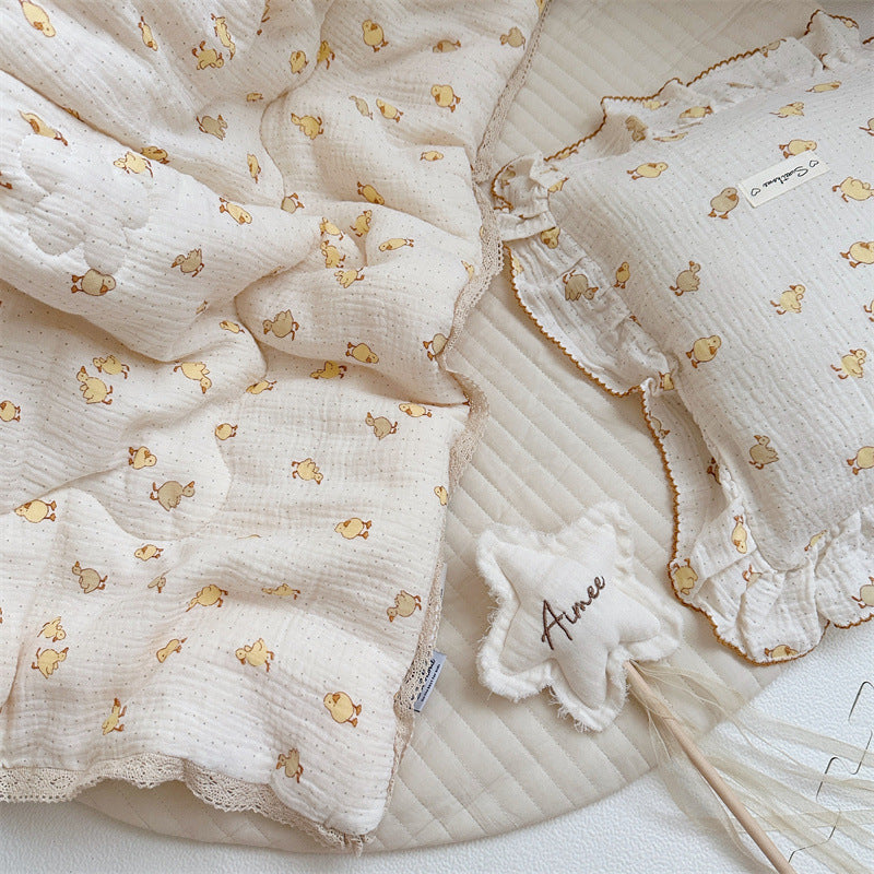 Duck Kids Comforter – Cotton Muslin with Lace Trim