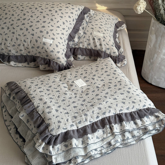 Lavender Blue Floral Comforter – Lightweight Cotton Gauze Quilt