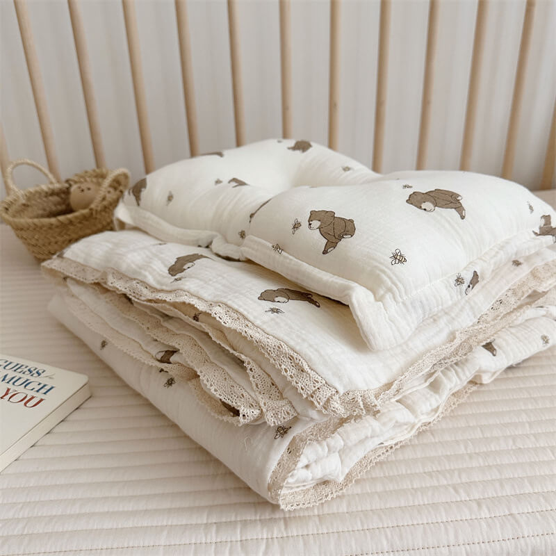 Soft and cozy crib quilt