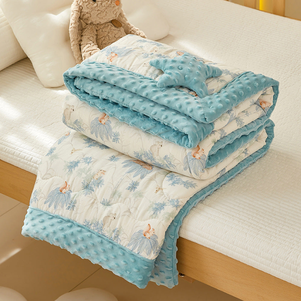 Large reversible baby quilt for twin beds – breathable, soft, and warm.