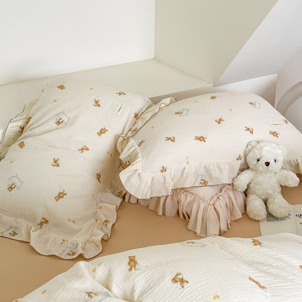 Teddy’s Bubble Bath cotton muslin duvet cover set with ruffled trim