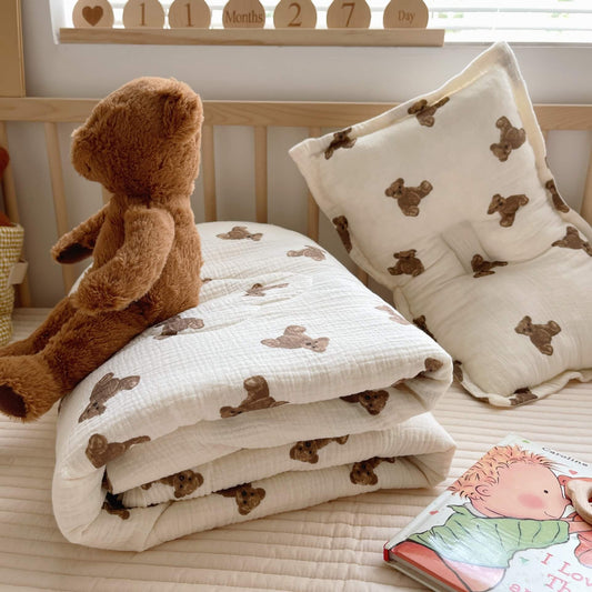 Cotton Muslin Baby Quilt – Teddy Bear Print