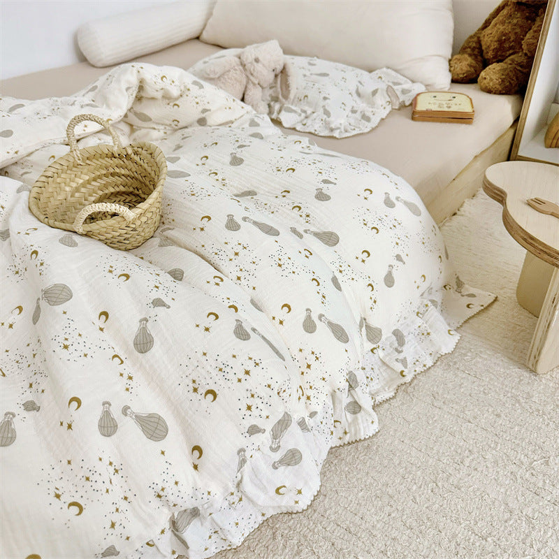 Toddler bedroom with hot air balloon cotton gauze ruffle bedding set