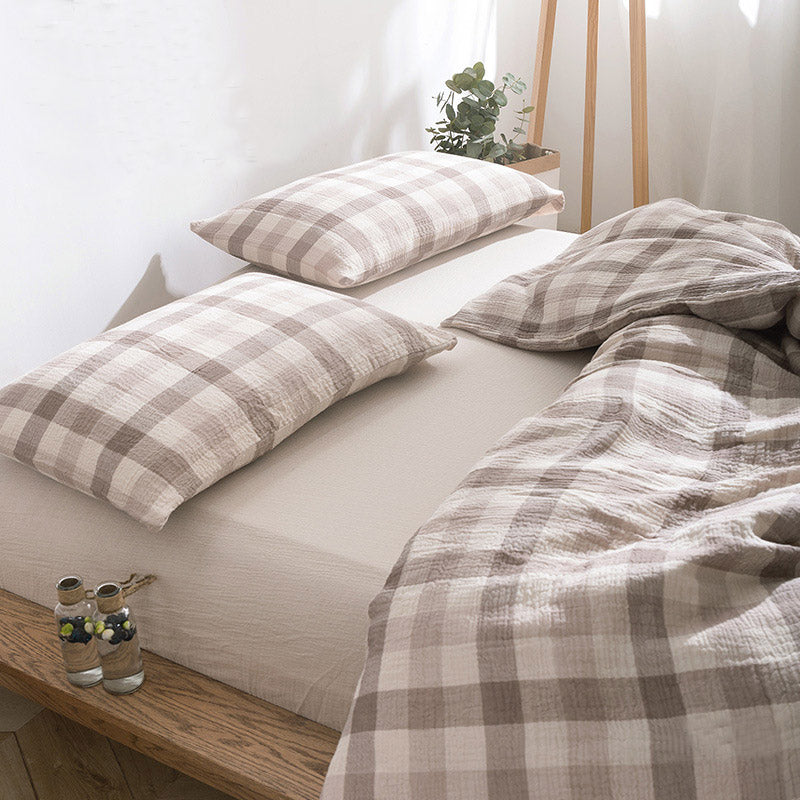 Beige plaid gauze duvet cover set – double cotton gauze material with zipper closure