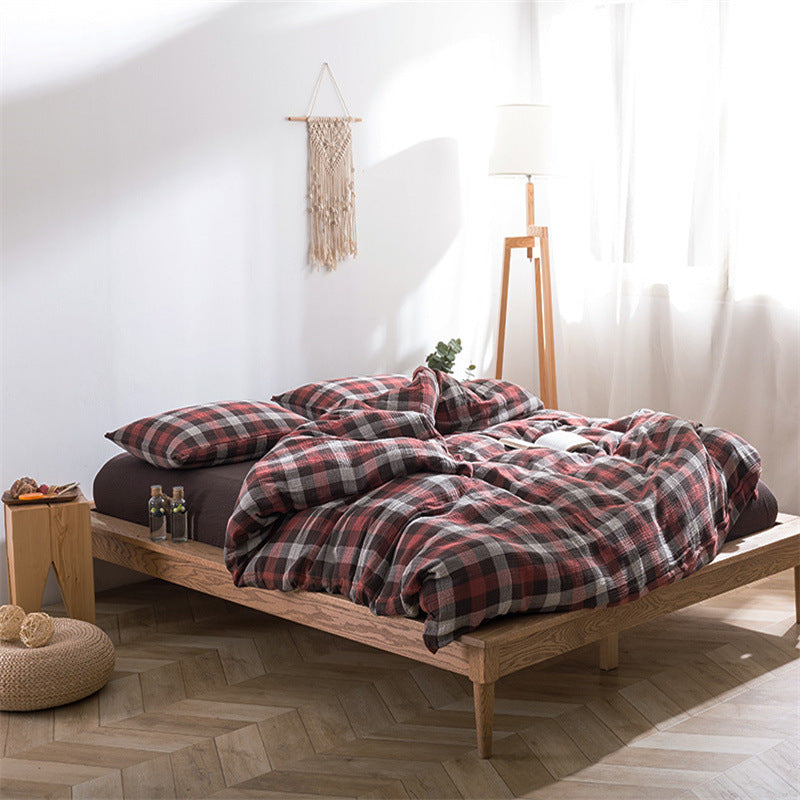 Red and coffee plaid bedding set – soft cotton gauze duvet cover on bed
