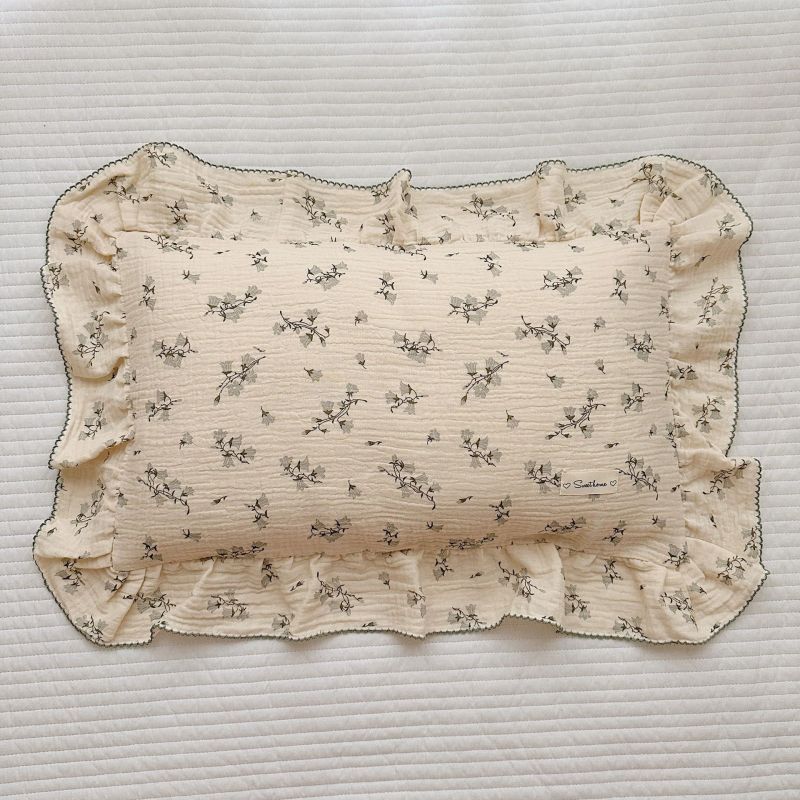toddler-pillow-with-pillowcase