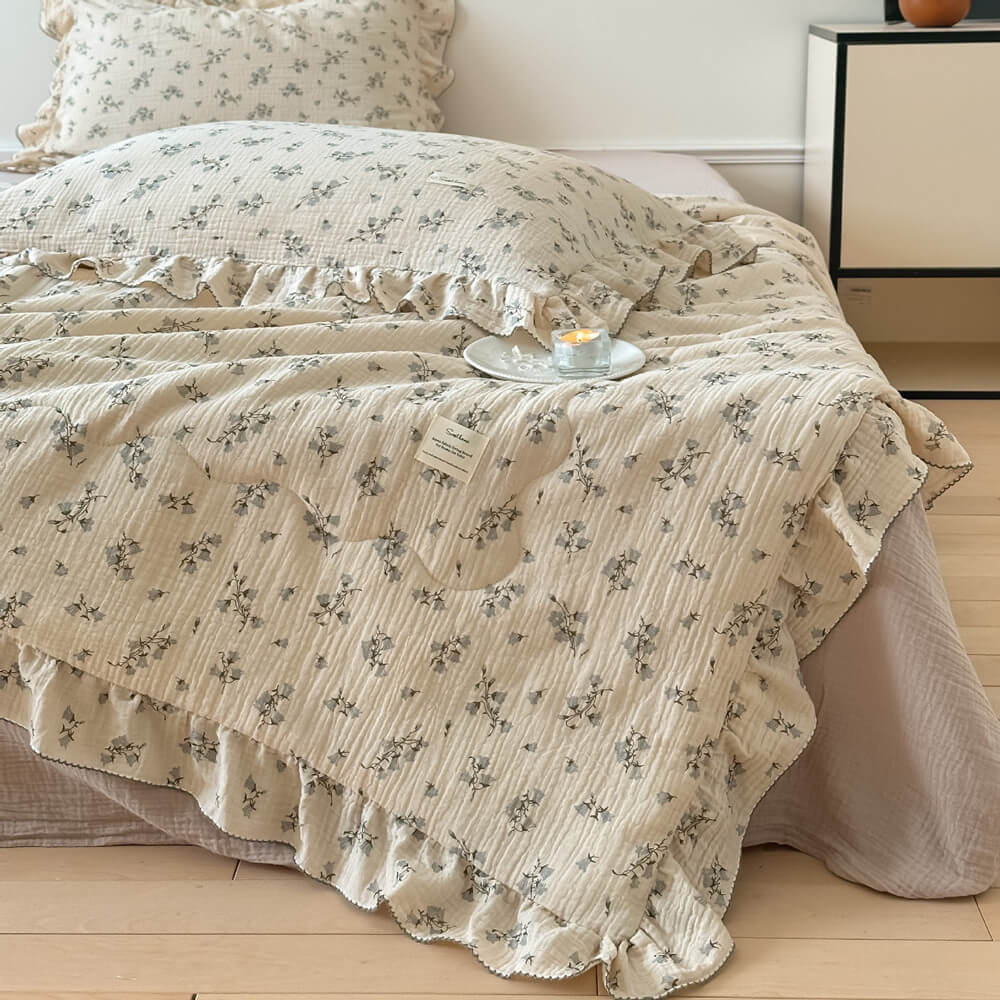 Hyacinth Floral Muslin Quilt – Ruffle Edge Cotton Bedding