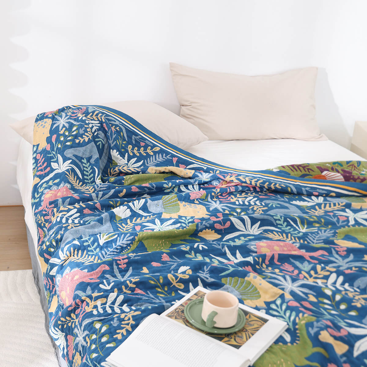 Dinosaur Kids Throw Blanket — Cotton Jacquard