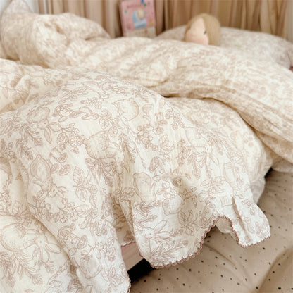 Details of the ruffle edge on the woodland duvet cover 
