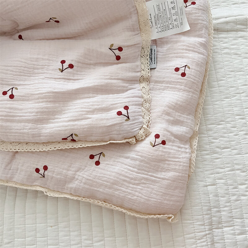 Cotton-toddler-quilt-and-pillow-set-for-nap-time