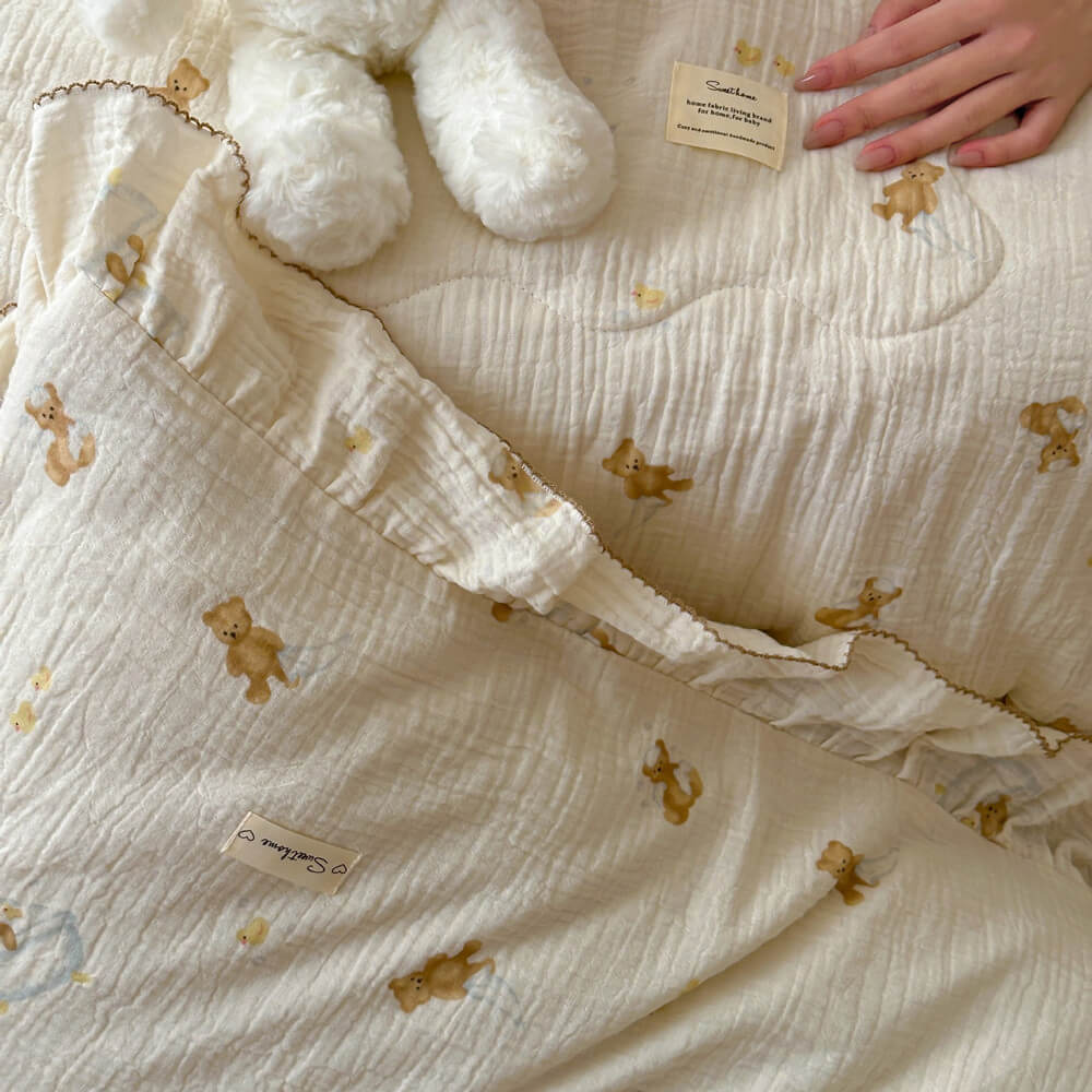 Cute cotton muslin quilt