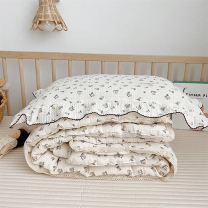 Vintage Rose Floral Baby Quilt – Cotton Muslin