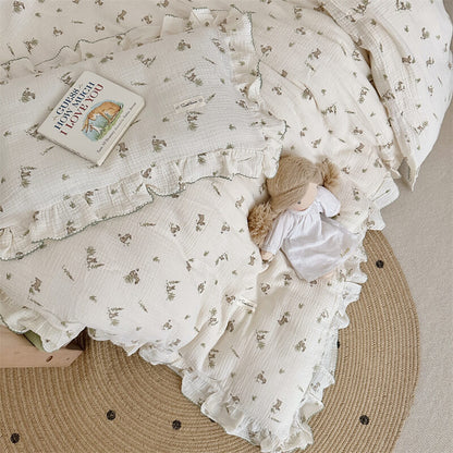 Matching-baby-quilt-sets-for-crib-bedding