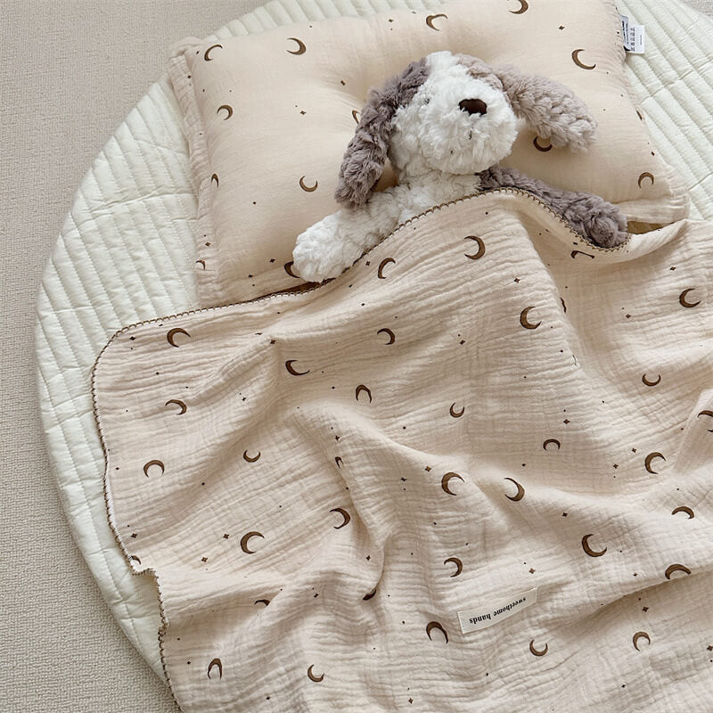 Oversized-muslin-toddler-blanket