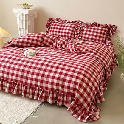 Red Gingham Muslin Bedding Set – Ruffled Vintage Elegance