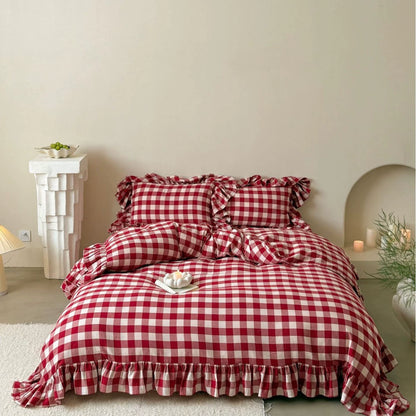 Red Gingham Muslin Bedding Set – Ruffled Vintage Elegance