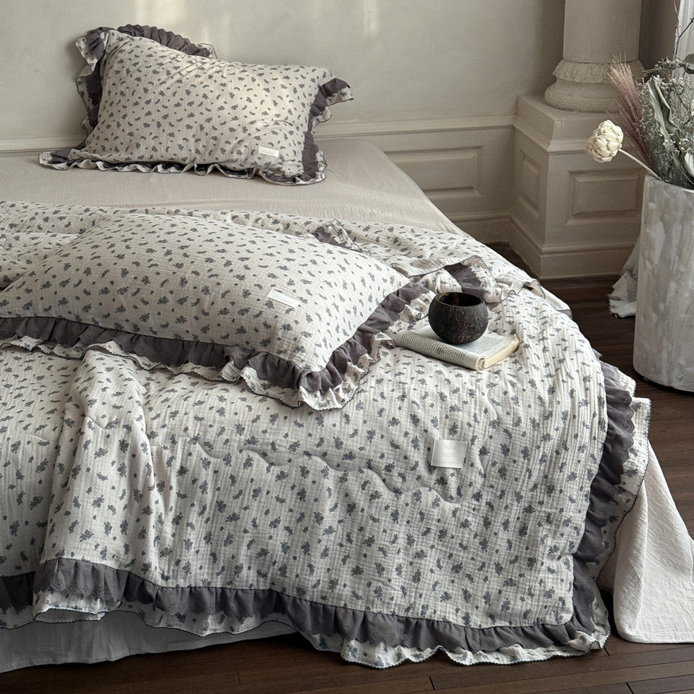 lavender flower comforter Lavender Blue Floral Comforter – Lightweight Cotton Quilt Quilt