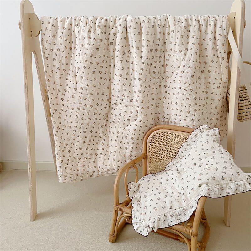 Vintage Rose Floral Baby Quilt – Cotton Muslin