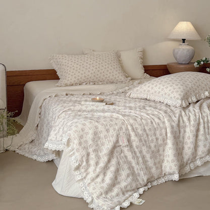 Dusty Pink Floral Comforter with Ruffled Lace Trim