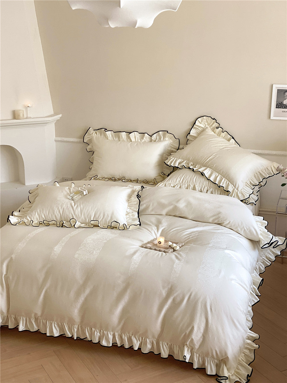 elegant-ruffle-bedding-set