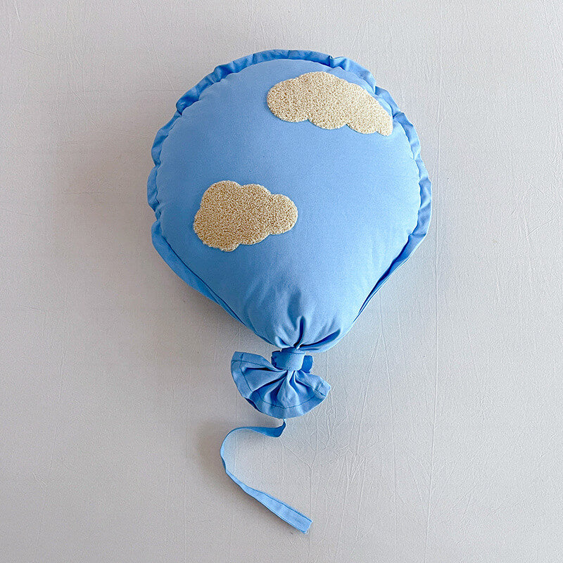 fabric-balloon-wall-hanging-blue