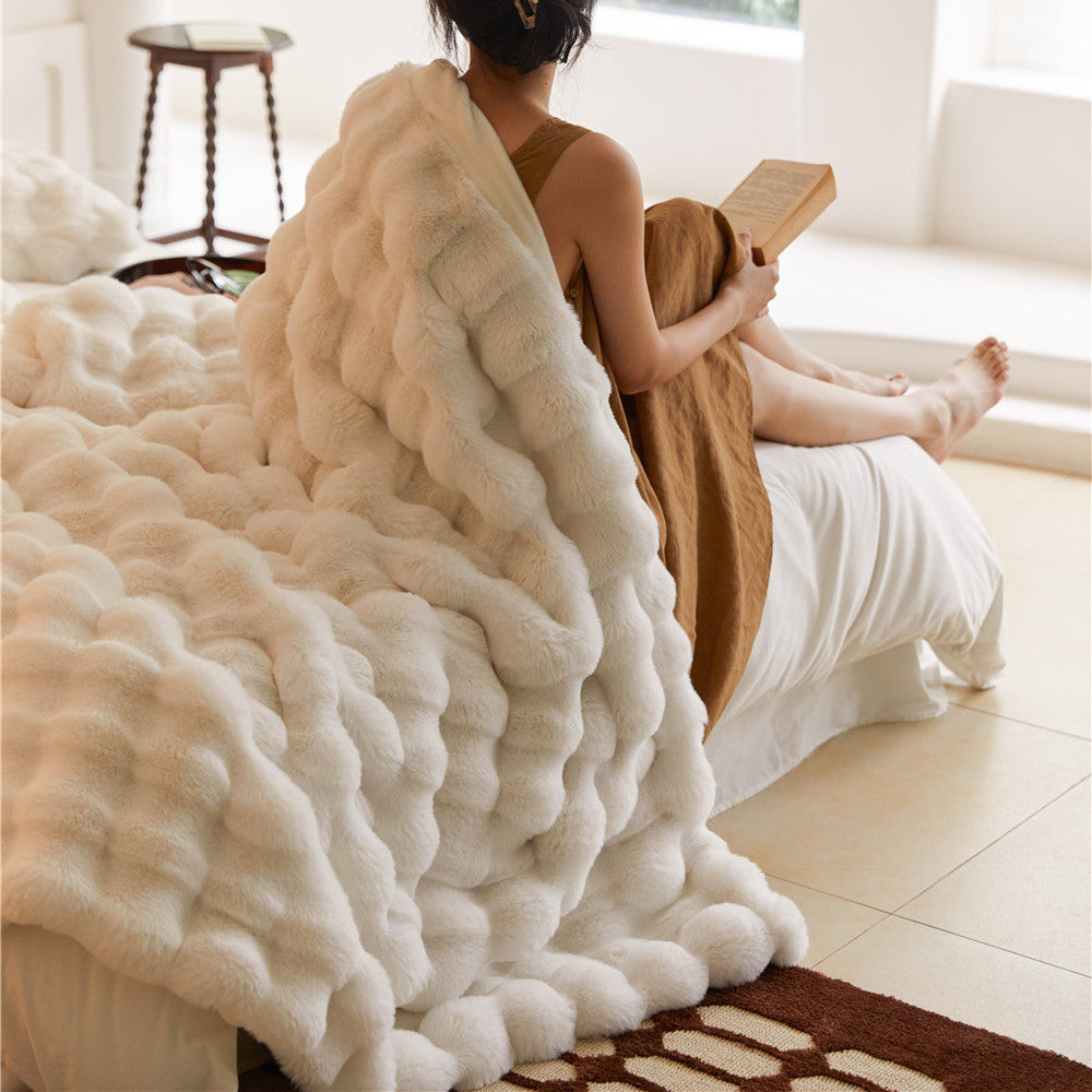 faux-fur-blanket-throw