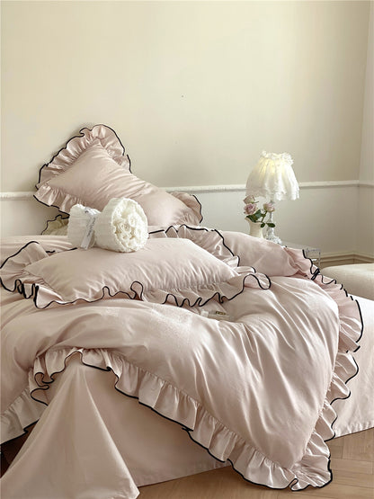 silky-frill-bedding-set