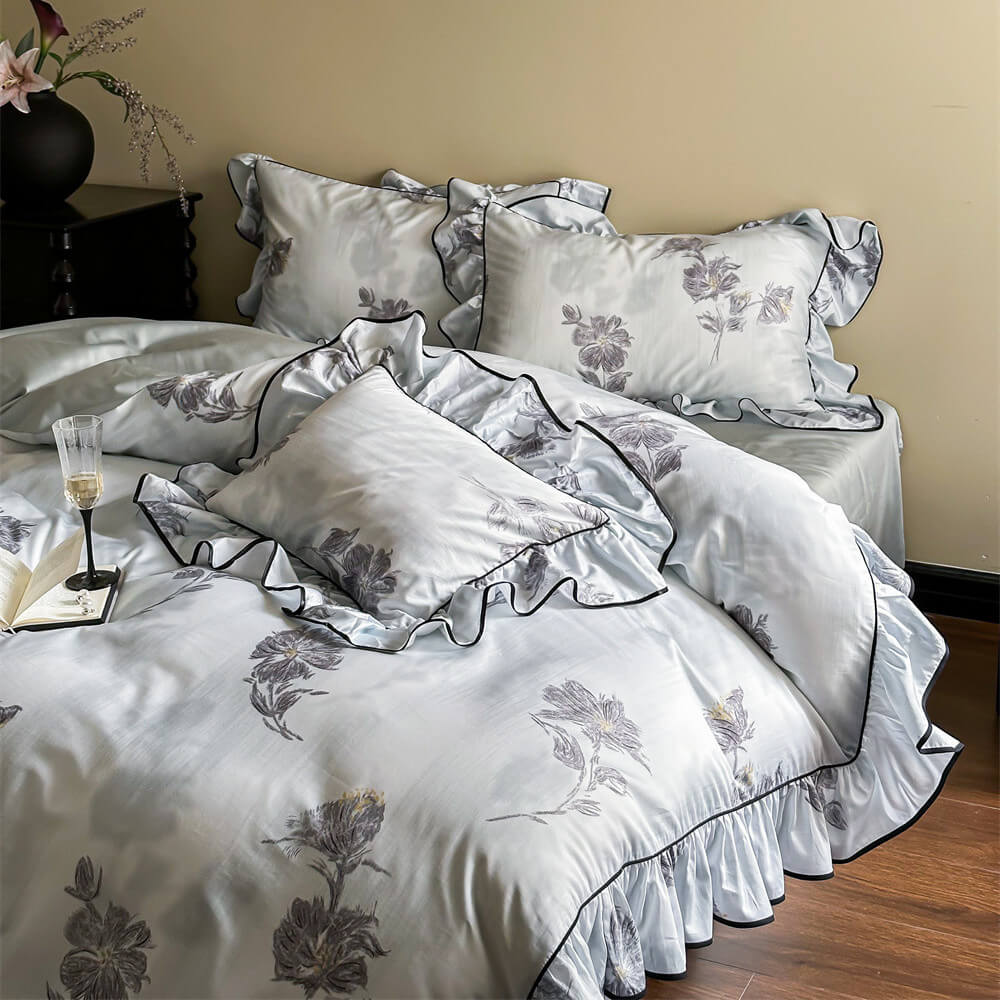 sleek-ruffle-bedding-set