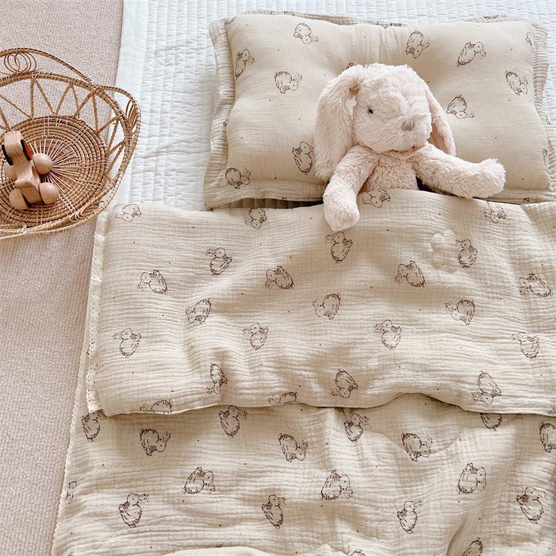 Baby-toddler-quilt-blanket